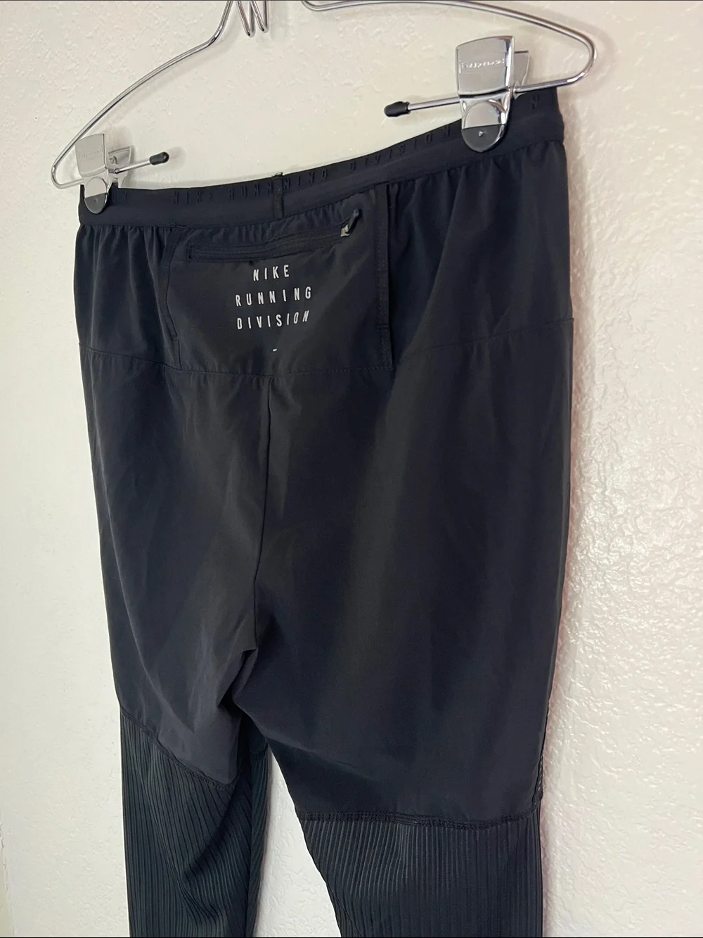 Nike Dri-FIT RUN MOBILITY Men's Full-Length Hybrid Running Trousers Size small